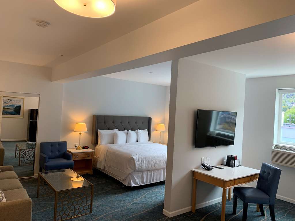 Crown Columbia Hotel; BW Premier Collection Trail Bilik gambar