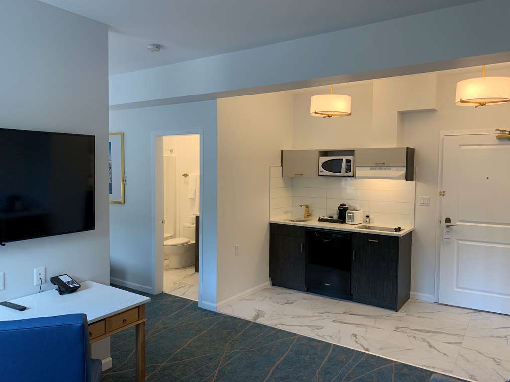 Crown Columbia Hotel; BW Premier Collection Trail Bilik gambar